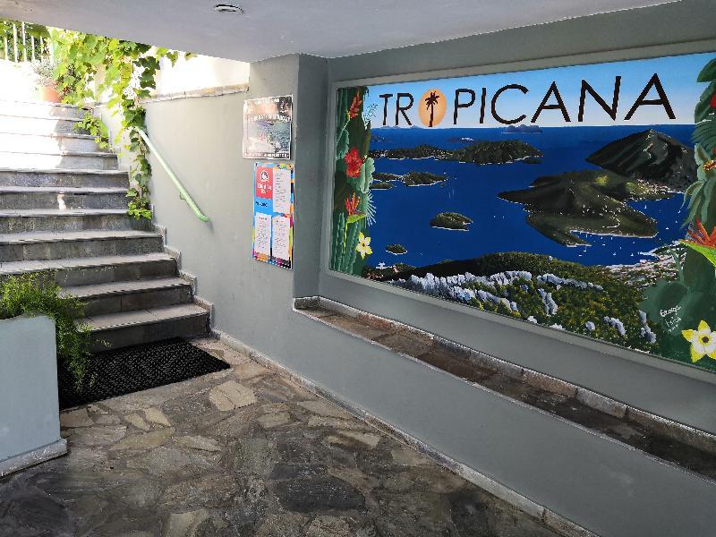 Tropicana Inn Nydri  Buitenkant foto